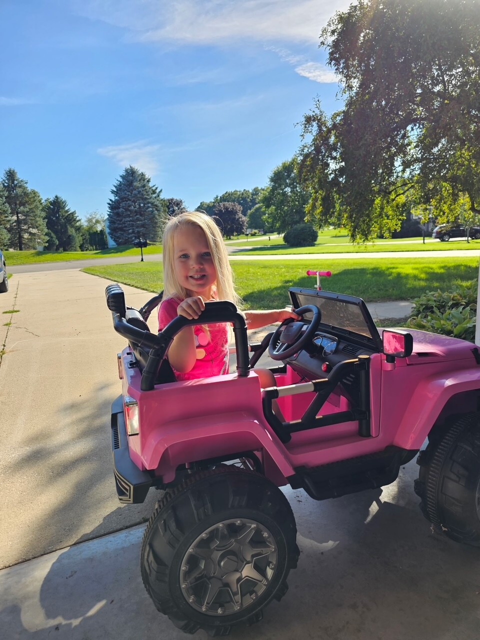 payton pink jeep.jpeg
