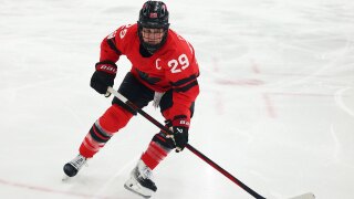 Canada advances to semifinals in women's Olympic hockey