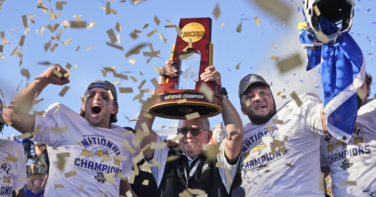 Taking a look at No. 1 South Dakota State's championship-caliber team, run - Vimarsana News