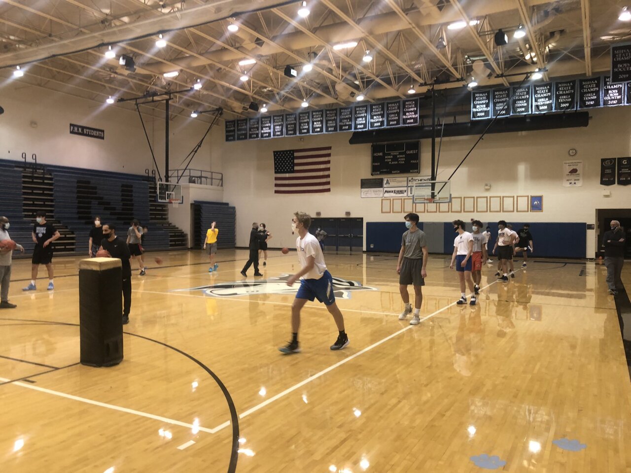 Forest Hills Northern boys basketball's midnight madness practice