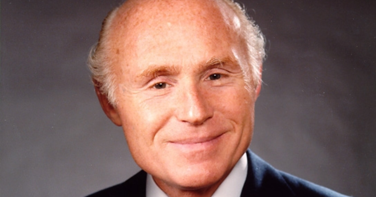 Herb Kohl surprises teachers with big donation