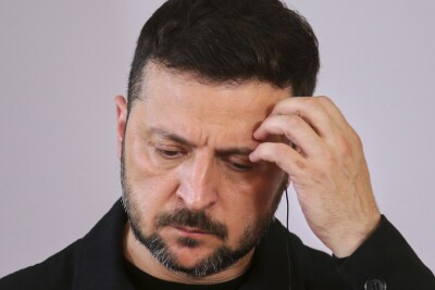 Russia Ukraine War Trust in Zelenskyy