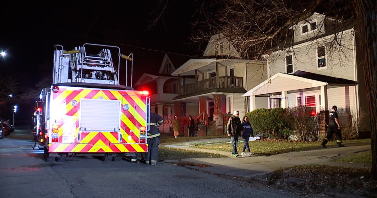 39-year-old man hospitalized for smoke inhalation after house fire