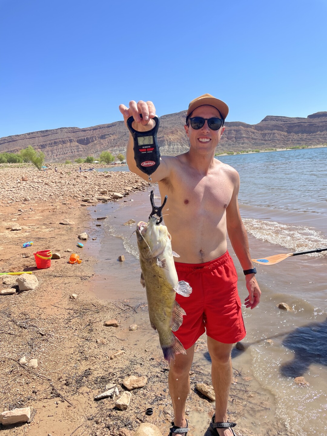 Record Black Bullhead caught by Taylor Hadlock.jpeg