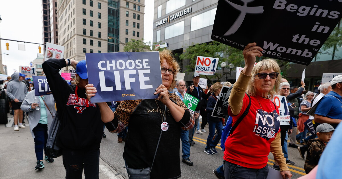 Anti-abortion advocates working with Ohio lawmakers on total ban - Vimarsana News