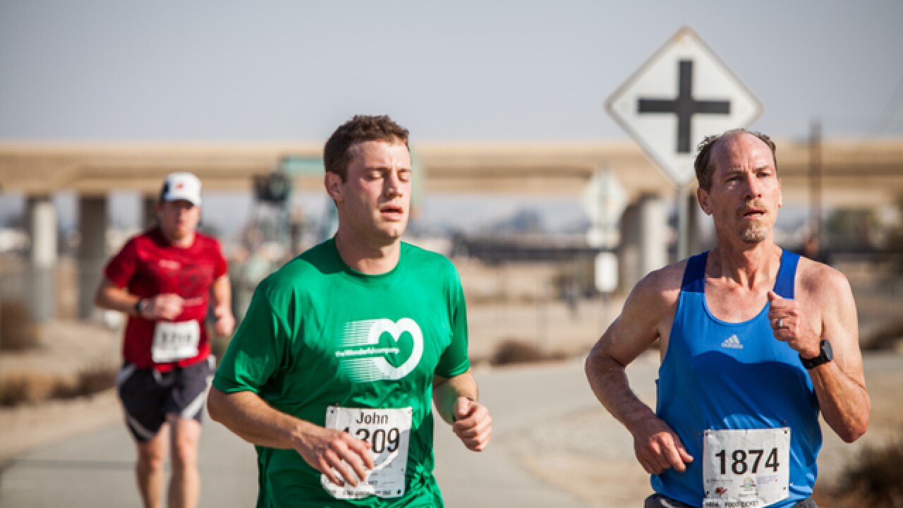 Photos: Bakersfield Marathon Mile 10 and Mile 23