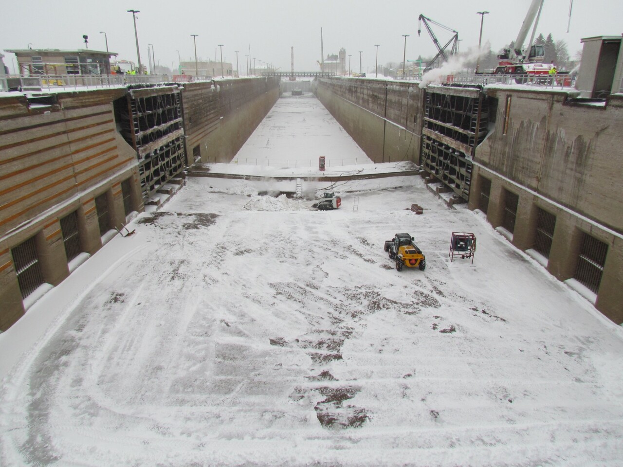 Empty Poe Lock Soo Locks