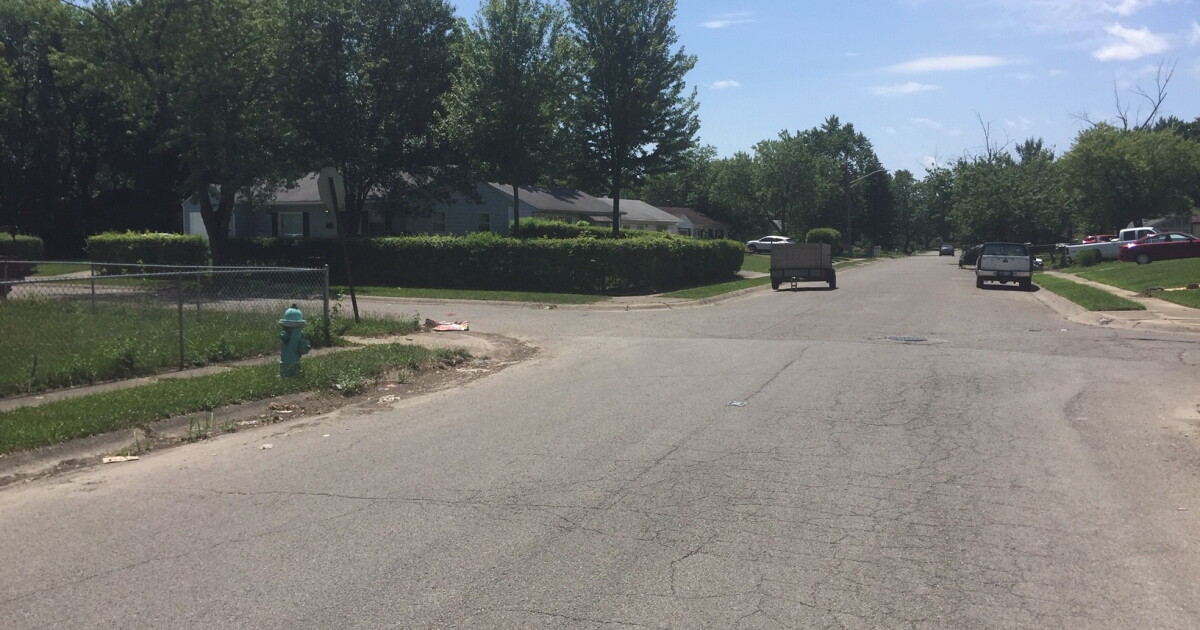 2 people killed in triple-shooting on east side of Indianapolis