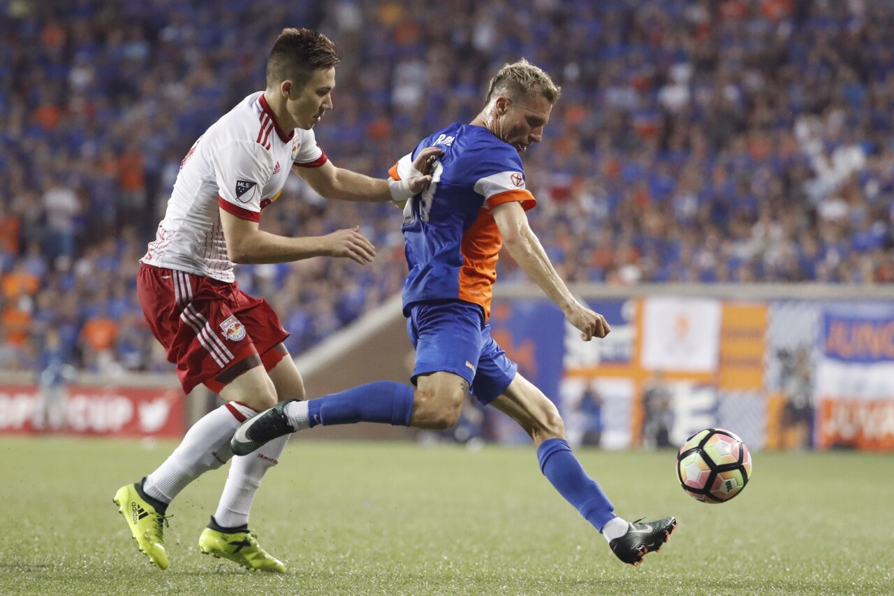 Corben Bone, Alex Muyl