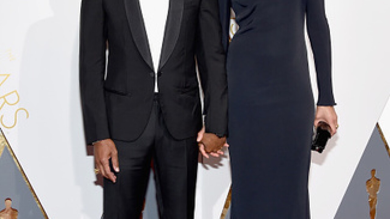 PHOTO: 2016 Academy Awards red carpet gallery