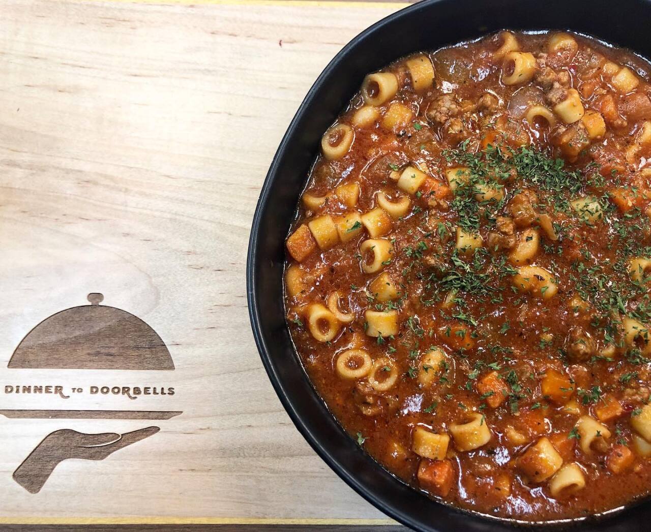 Dinner to Doorbells pasta e fagiole soup.jpg