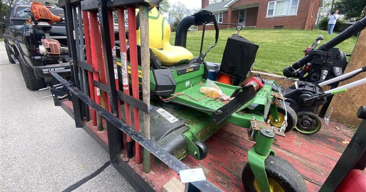'Hurting a lot': Rising gas prices are impacting young owner's lawn care business