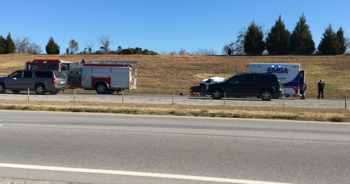 1 taken to hospital in Highway 75 crash