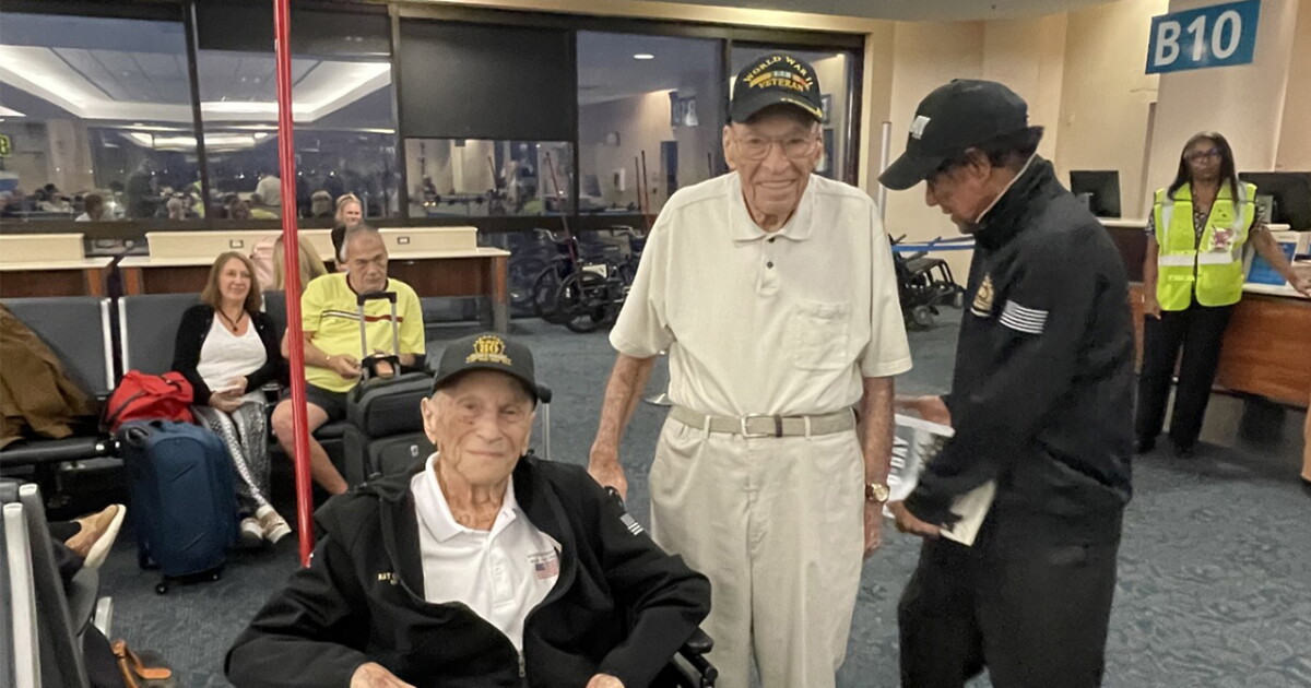 World War II vets fly back to Normandy ahead of 80th D-Day anniversary