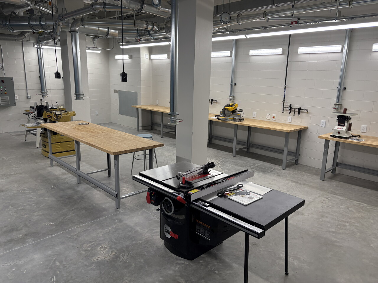 A SHOP ROOM, New Milwaukee youth facility puts rehabilitation and mentorship first