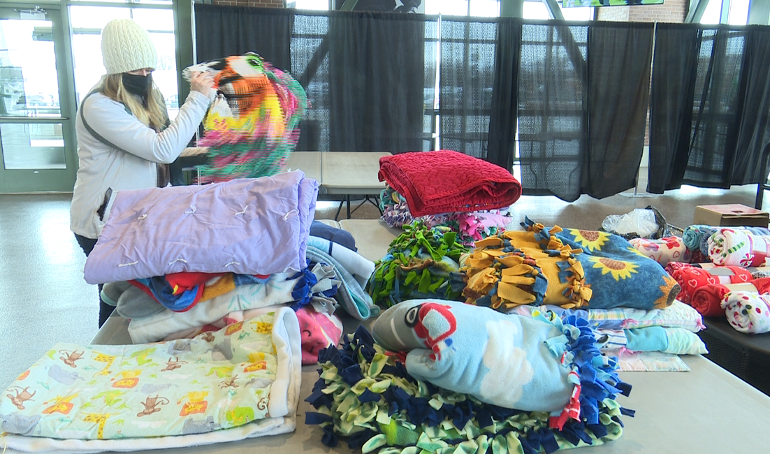 Blanket Blitz: Community comes together to help people stay warm this winter