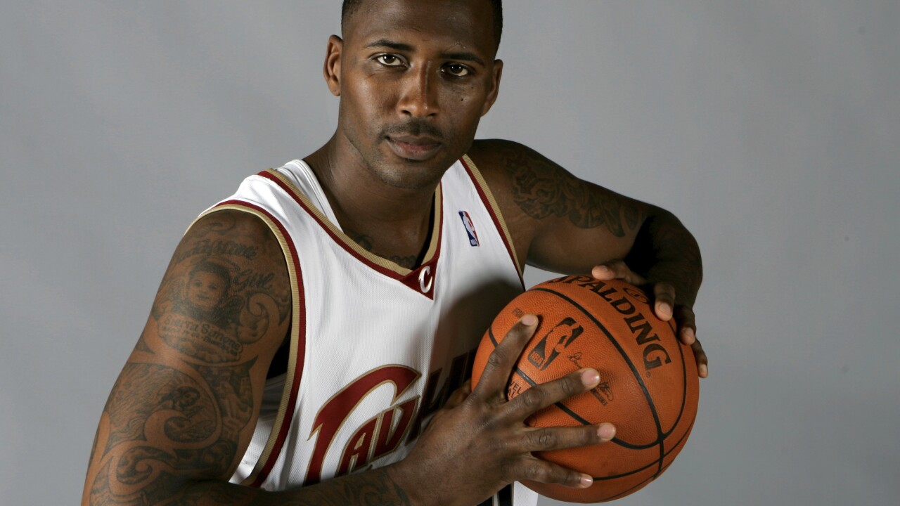 Lorenzen Wright