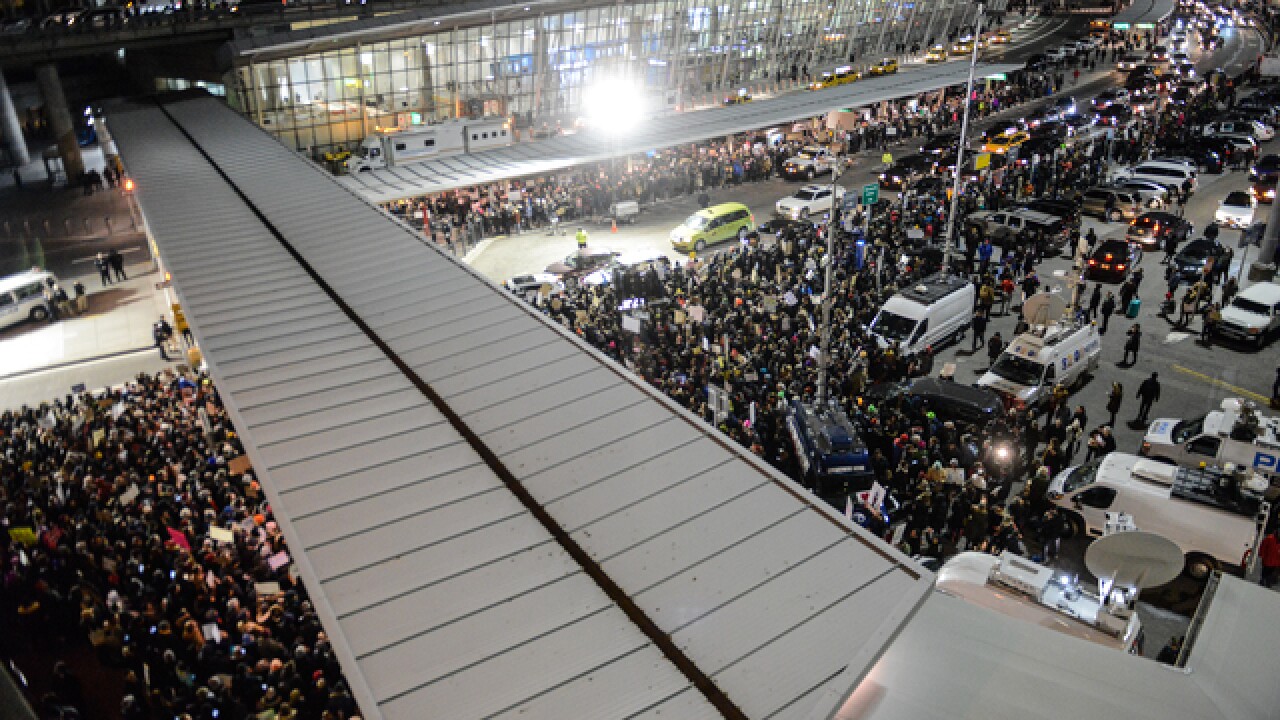 PHOTOS: Nationwide protests over immigration ban