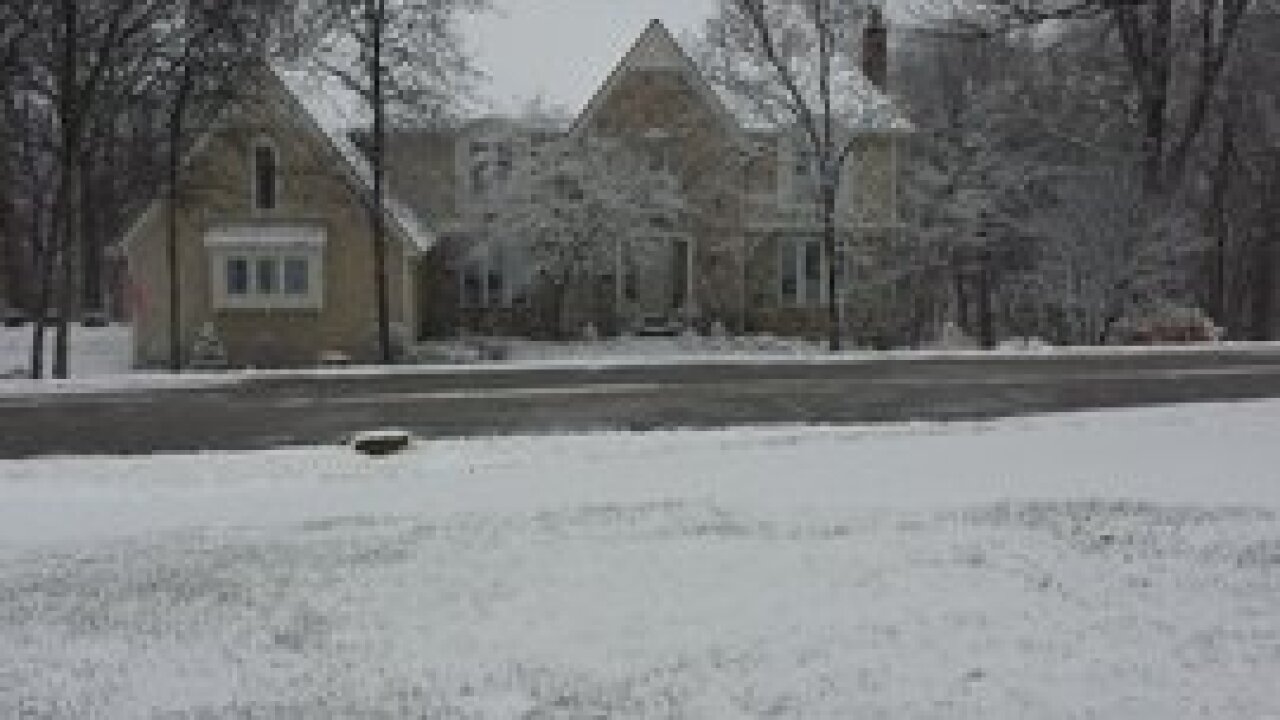 PHOTOS: First snow of 2015 arrives in metro KC