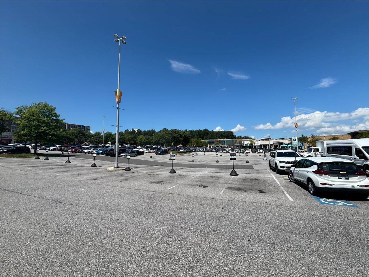 Columbia Mall Paid preferred parking