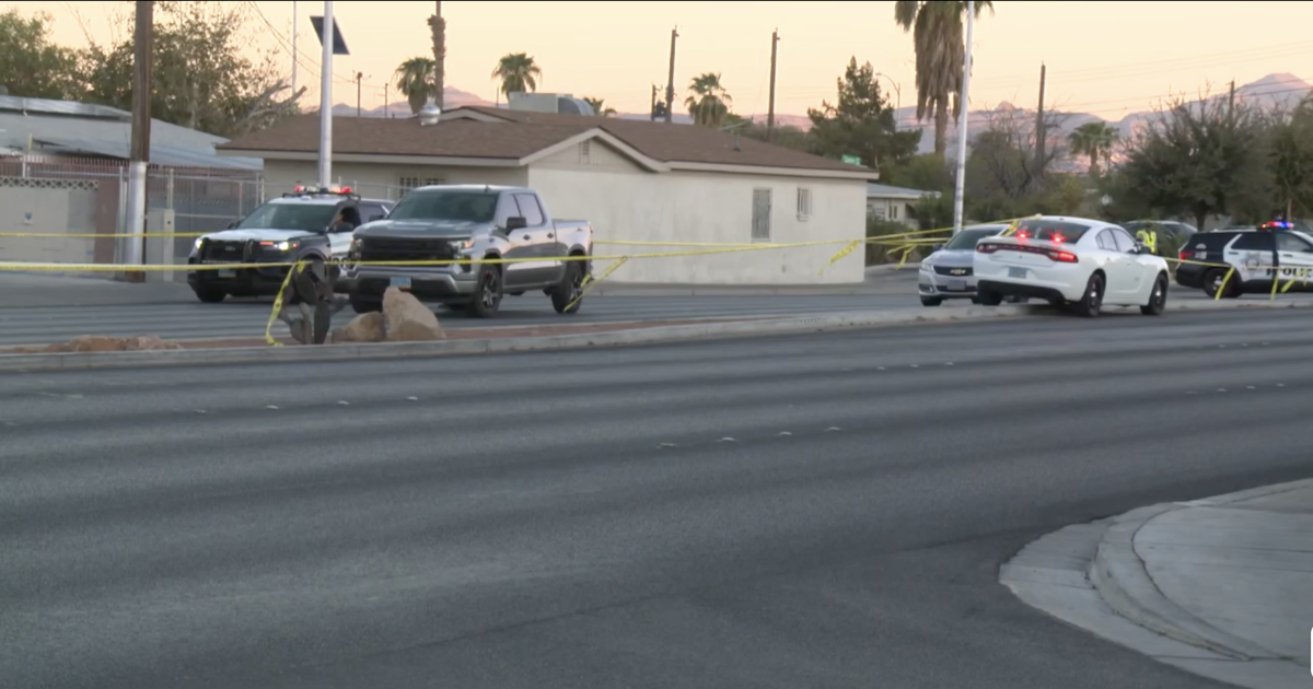 Coverage image for: Police: Man found shot to death in east Las Vegas parking lot