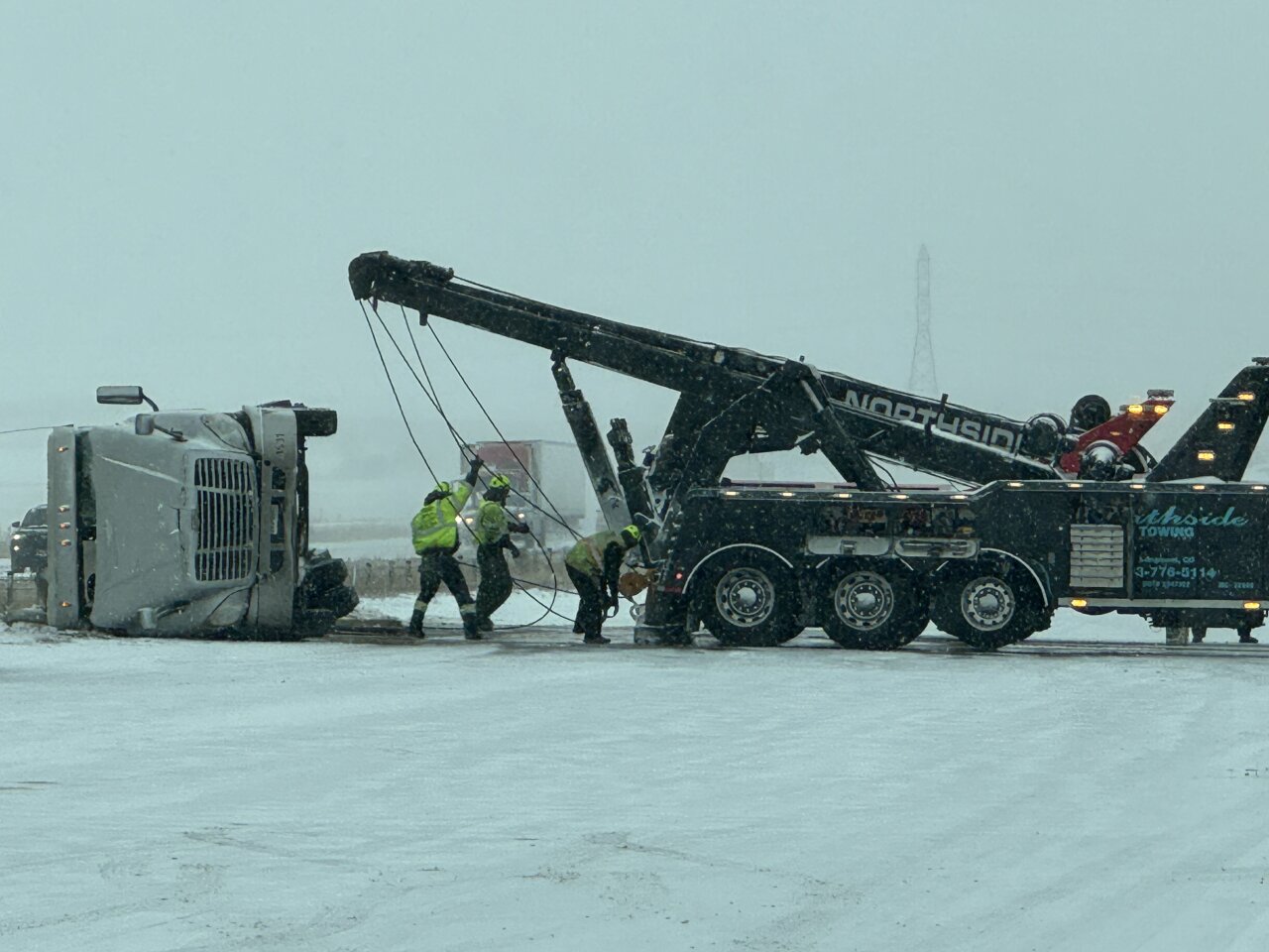 i25 truck crash.jpg