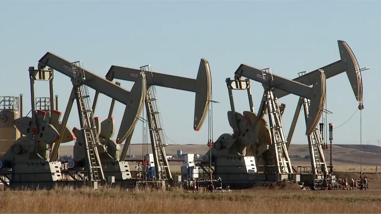 Active oil rigs in Wyoming down to zero, while Montana has only 1