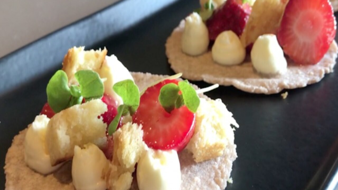 Strawberry Cheesecake Tacos at CRUjiente Tacos!