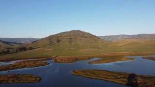 Sunny skies near Cero San Luis