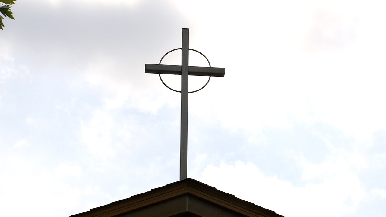CROSS.jpg