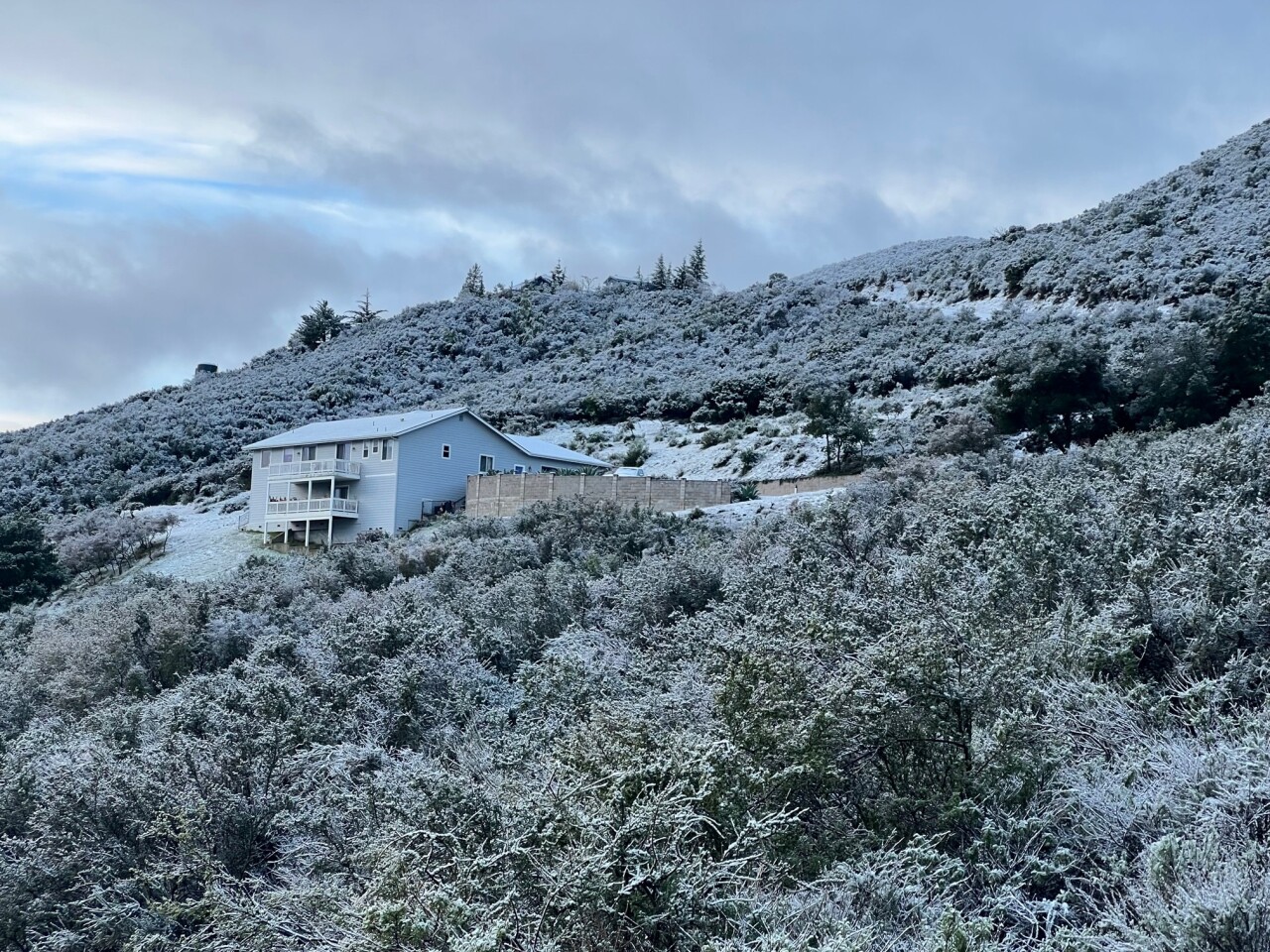 Ziemowit Bednarek atascadero snow 3.jpg