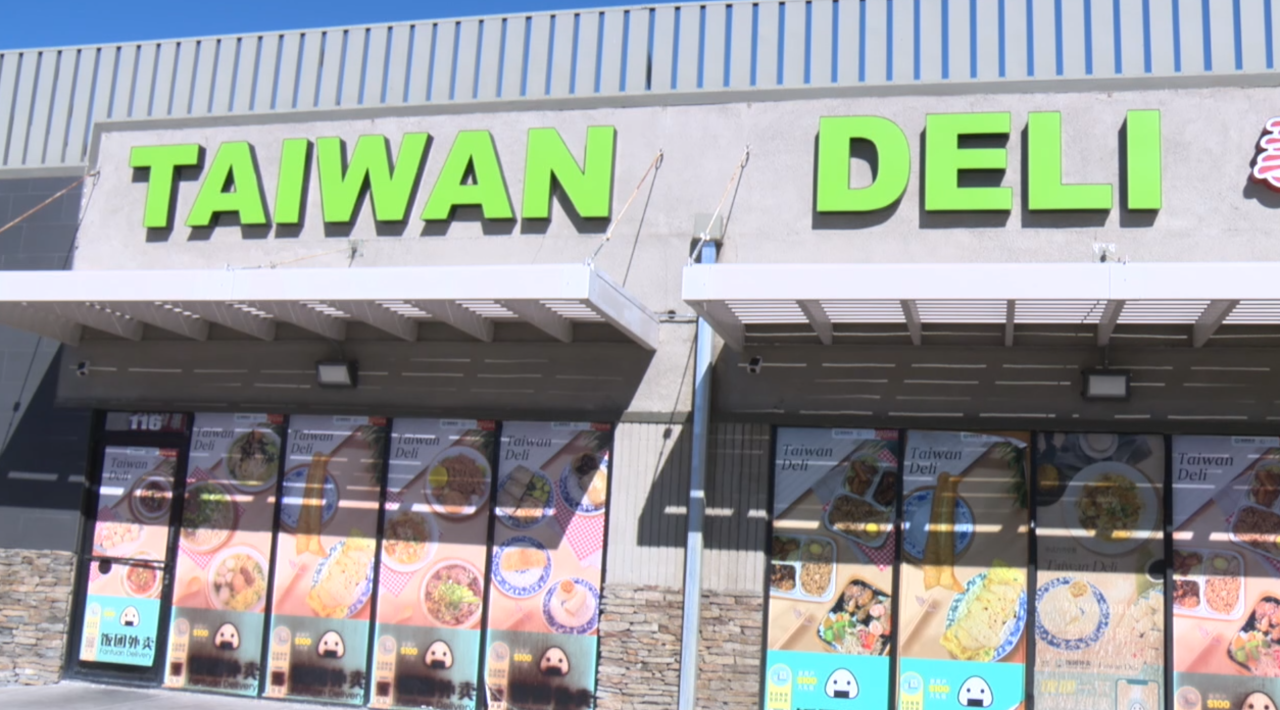 Champion Taiwan Deli honored for 23 years of serving Las Vegas Chinatown community