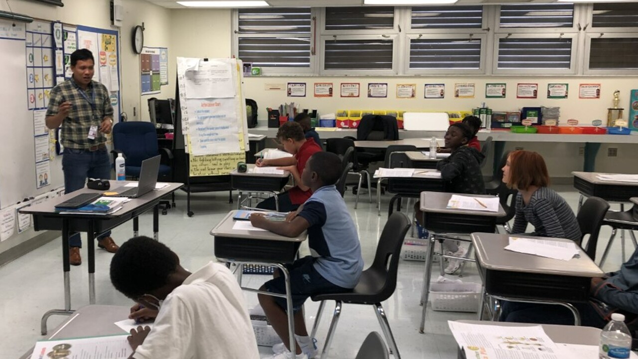 Teacher Ralph Paddayuman instructs students at Dr. Mary McLeod Bethune Elementary School in Riviera Beach on Sept. 19, 2022 (1).jpg