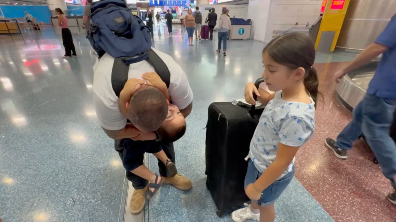 Las Vegas airport delays