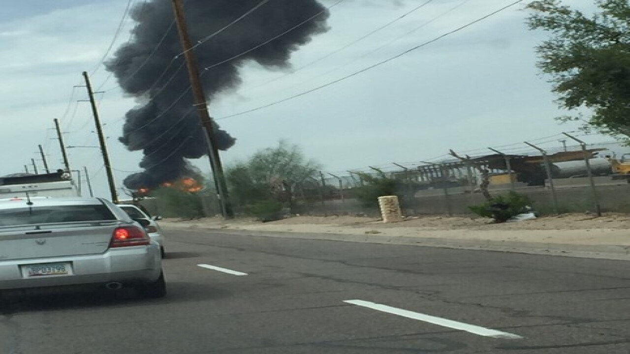 PHOTOS: Large fuel tank fire in Phoenix