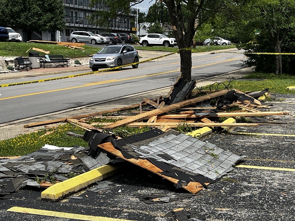 Structural damage at Big Red Appliances and Mattresses in Florence due to overnight storms