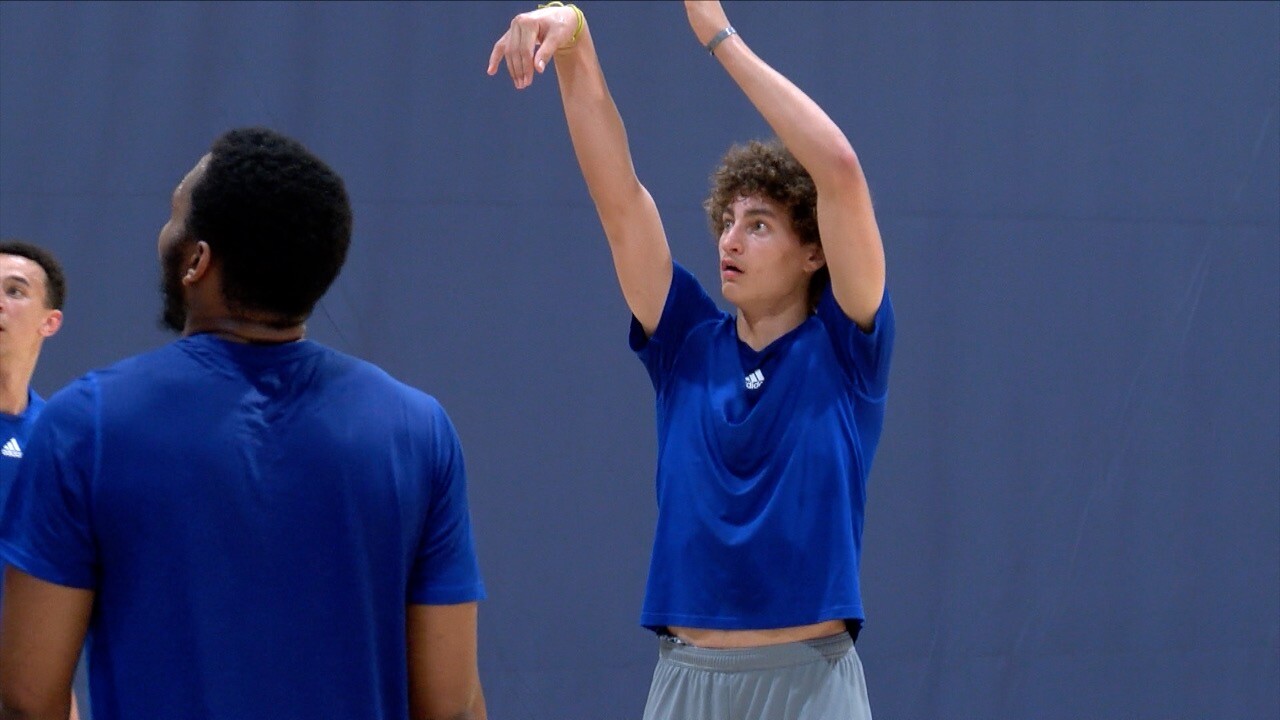 UMKC Men's Basketball 3