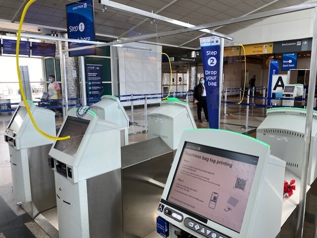 United touchless check-in kiosk