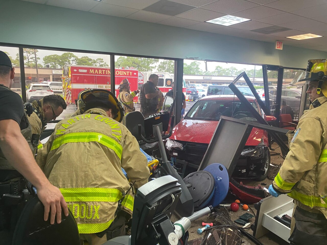 deputy injured after car crashes through Premier Physical Therapy at Jensen Beach Plaza