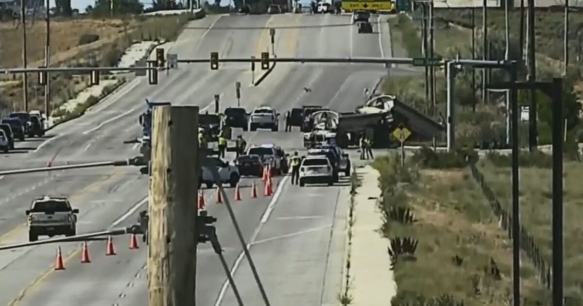 One dead after crash on 5600 West