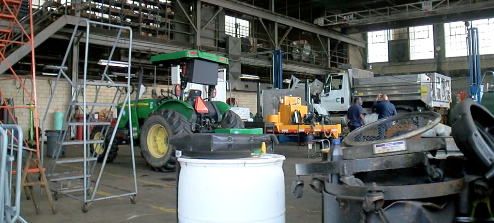 Cincinnati's fleet municipal garage in 2019