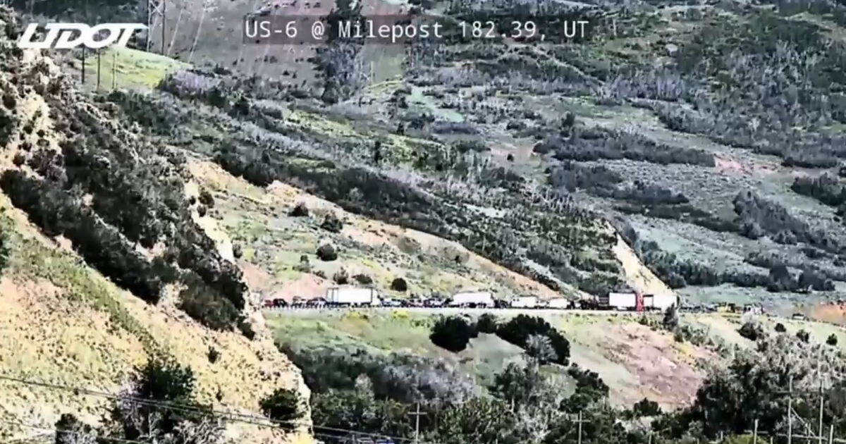 2 people dead after multi-vehicle crash in Spanish Fork Canyon; Highway closed - Vimarsana News