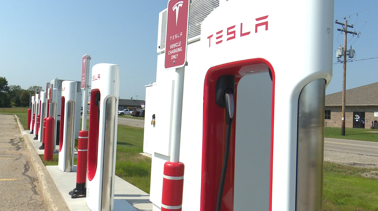Tesla Supercharger comes to the city of Marinette