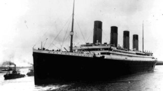 US challenges planned expedition to retrieve Titanic's radio