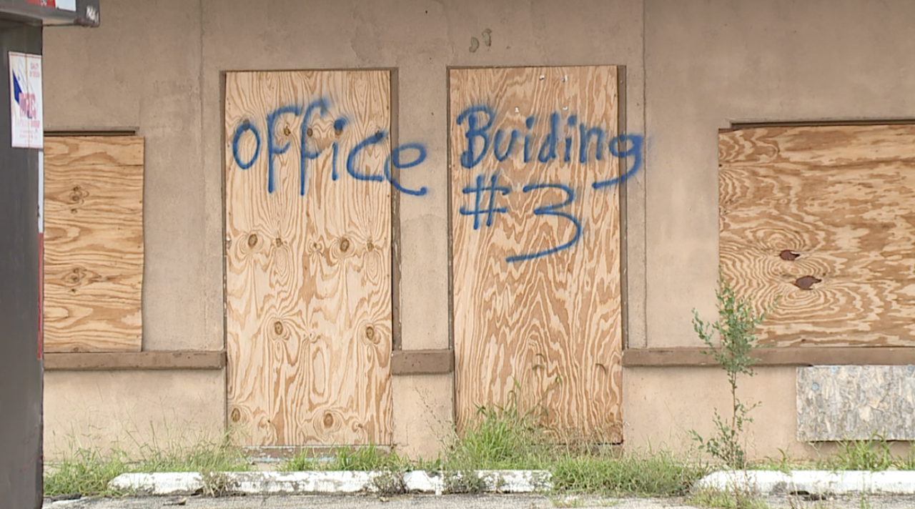 Drake Motel demolition