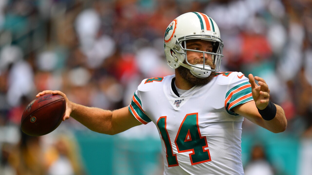 Dolphins At Bills Qb Ryan Fitzpatrick Will Start Against His Old Team At New Era Field On Sunday
