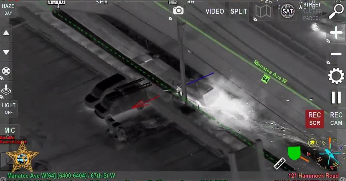 Man arrested for punching rideshare driver, stealing his car, deputies say - Vimarsana News