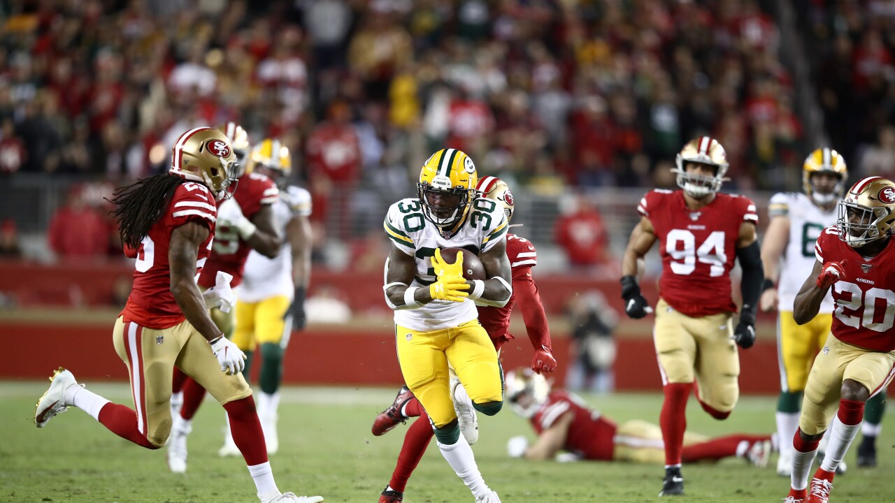 49ers Packers Look To Go From Losing Seasons To Super Bowl
