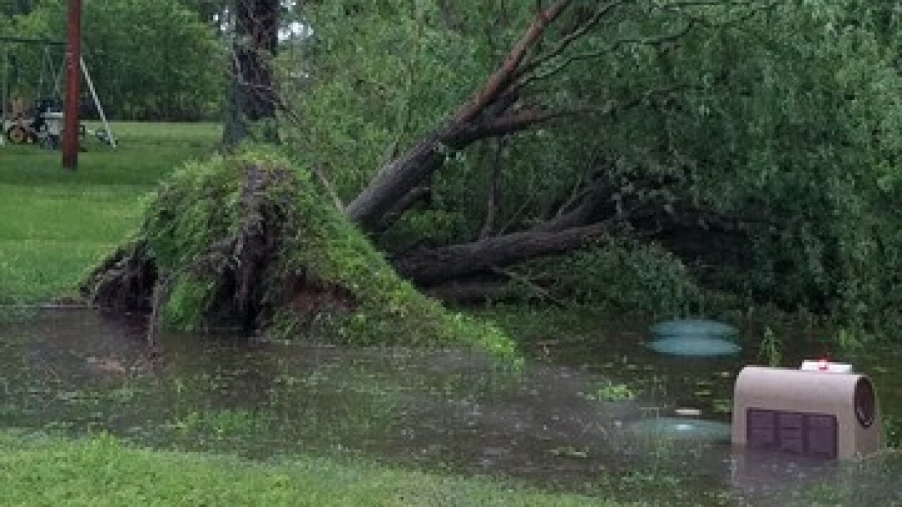 Heavy rains cause flooding throughout Oklahoma