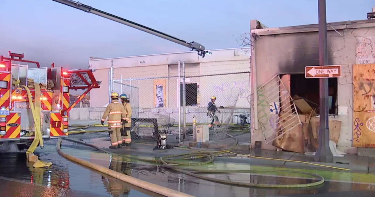 WATCH: Firefighters respond to building fire in Las Vegas Arts District